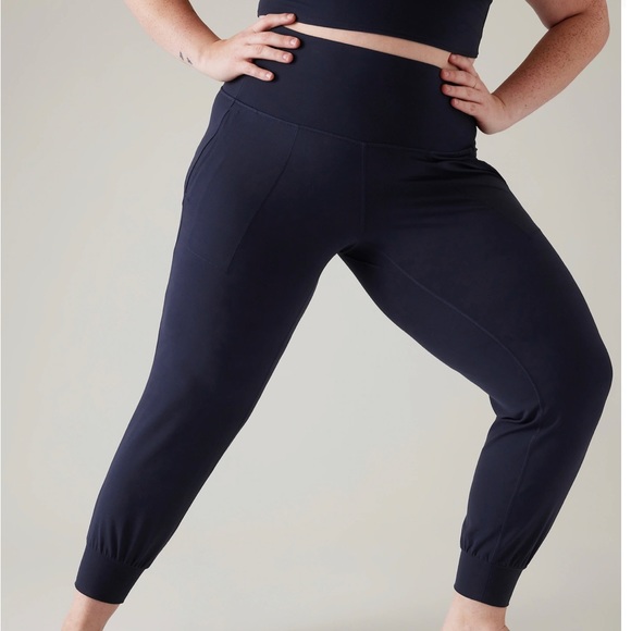 Athleta Salutation Jogger NWT - Picture 6 of 16